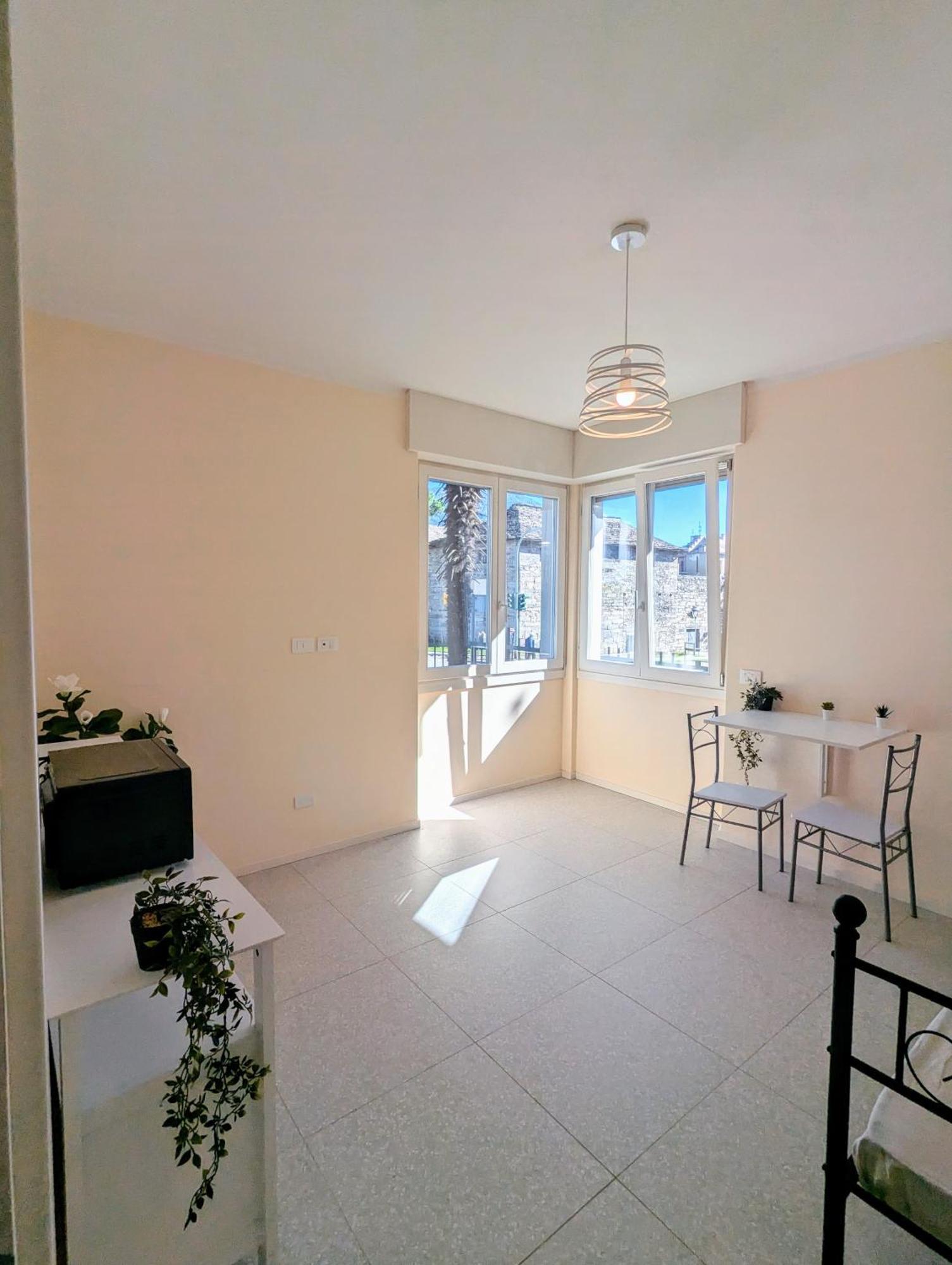 Dimora Ianotti Apartment Domodossola Exterior foto